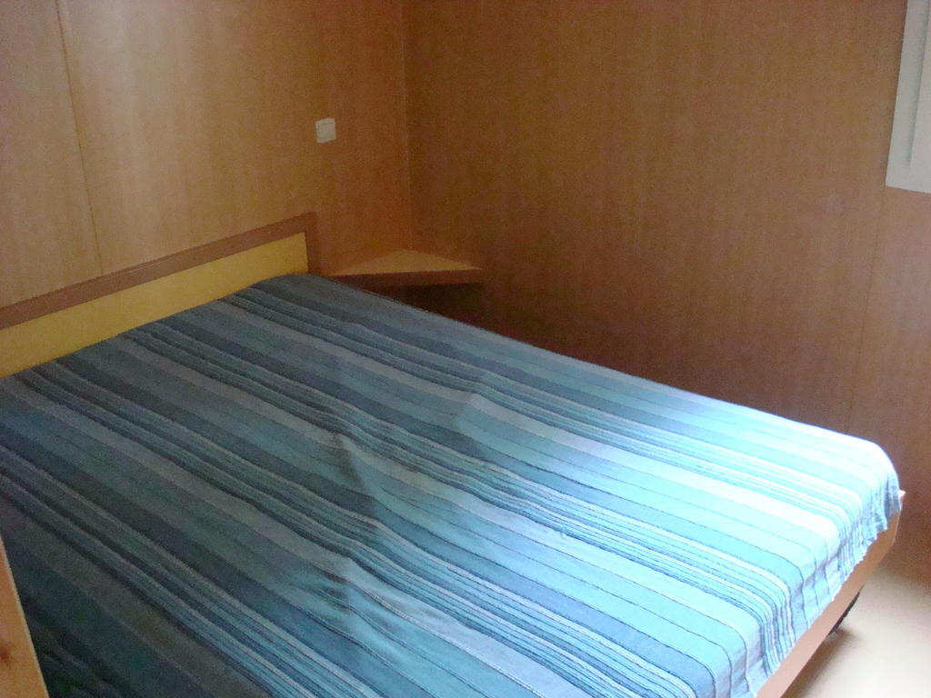 Village-Chalets Le Ru Du Pre Deux Rivieres Room photo